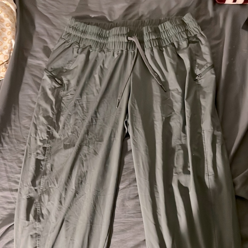 Althletic works joggers